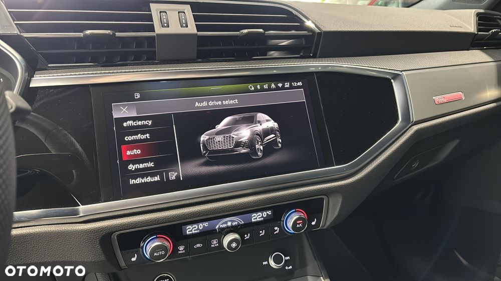 Audi Q3 35 TFSI mHEV S-Line S tronic - 20