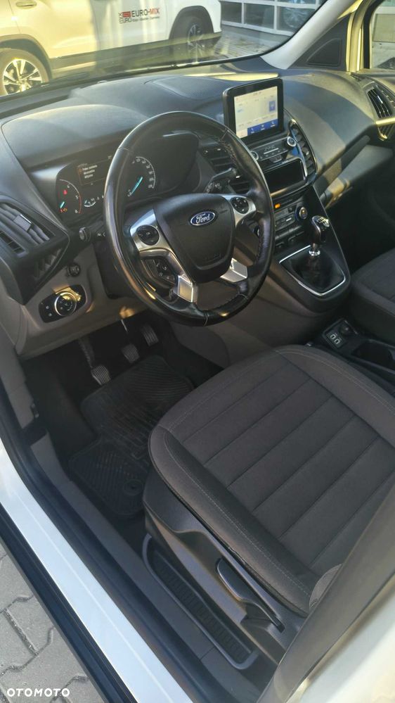 Ford Tourneo Connect - 6