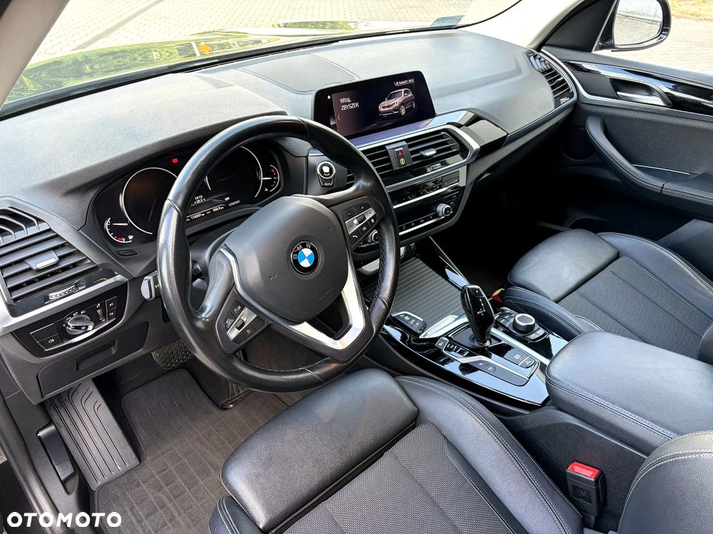 BMW X3 xDrive20i - 13