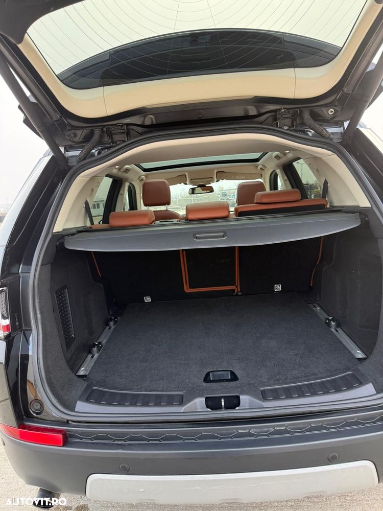 Land Rover Discovery Sport - 13