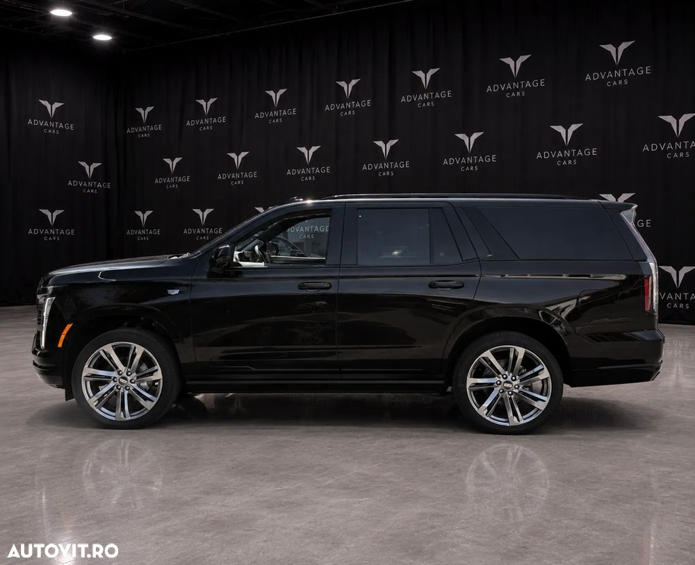 Cadillac Escalade - 4