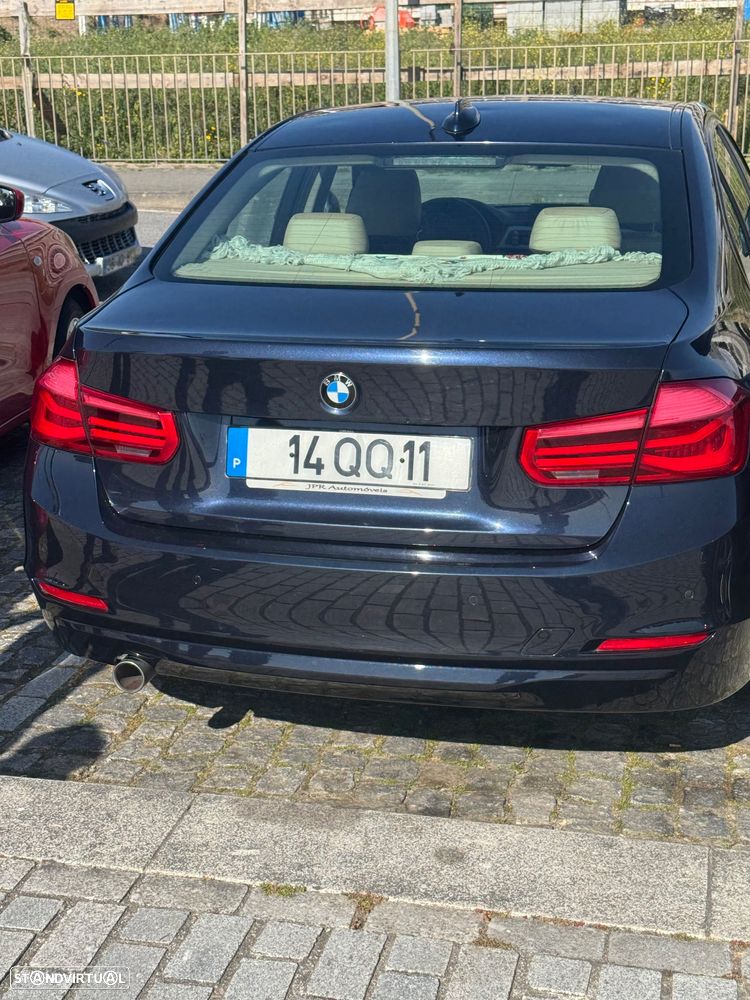 BMW 318 d - 3
