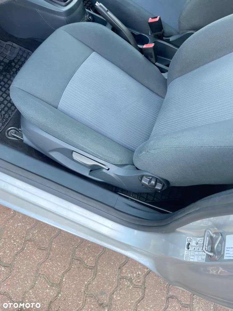 Ford Fiesta 1.25 Trend - 14