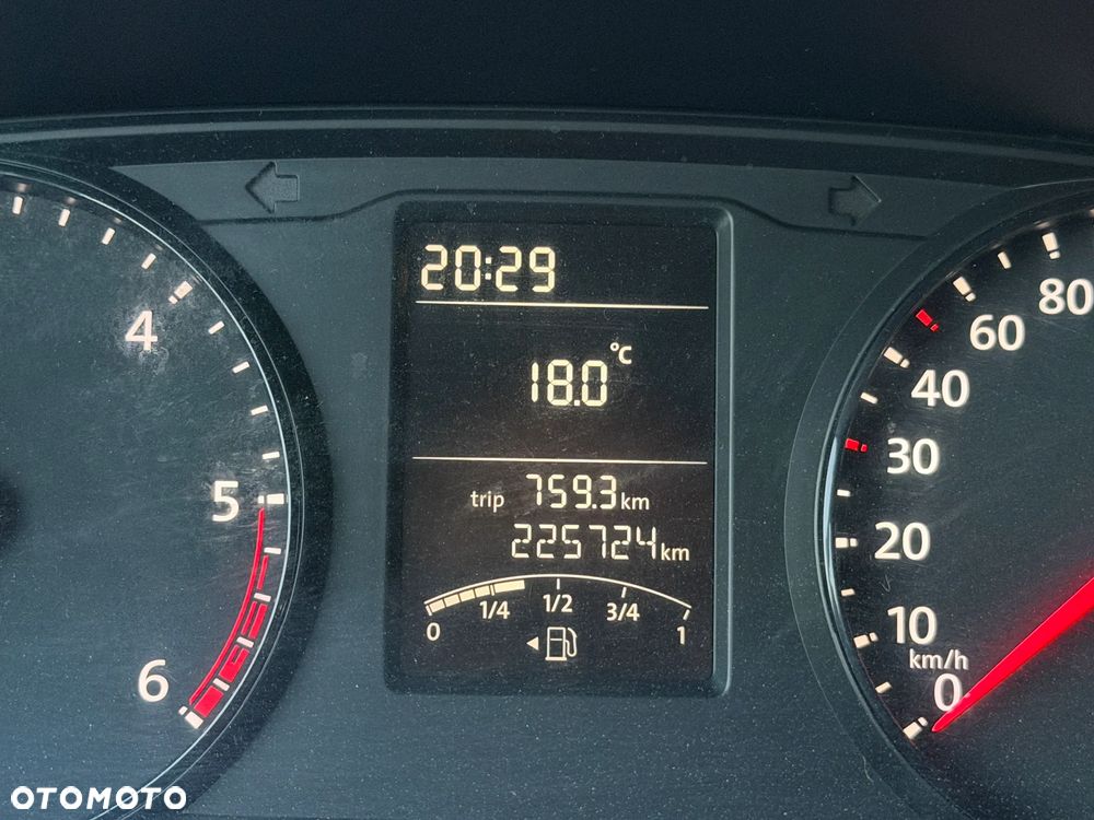 Volkswagen Transporter L2H1 Mixt - 23