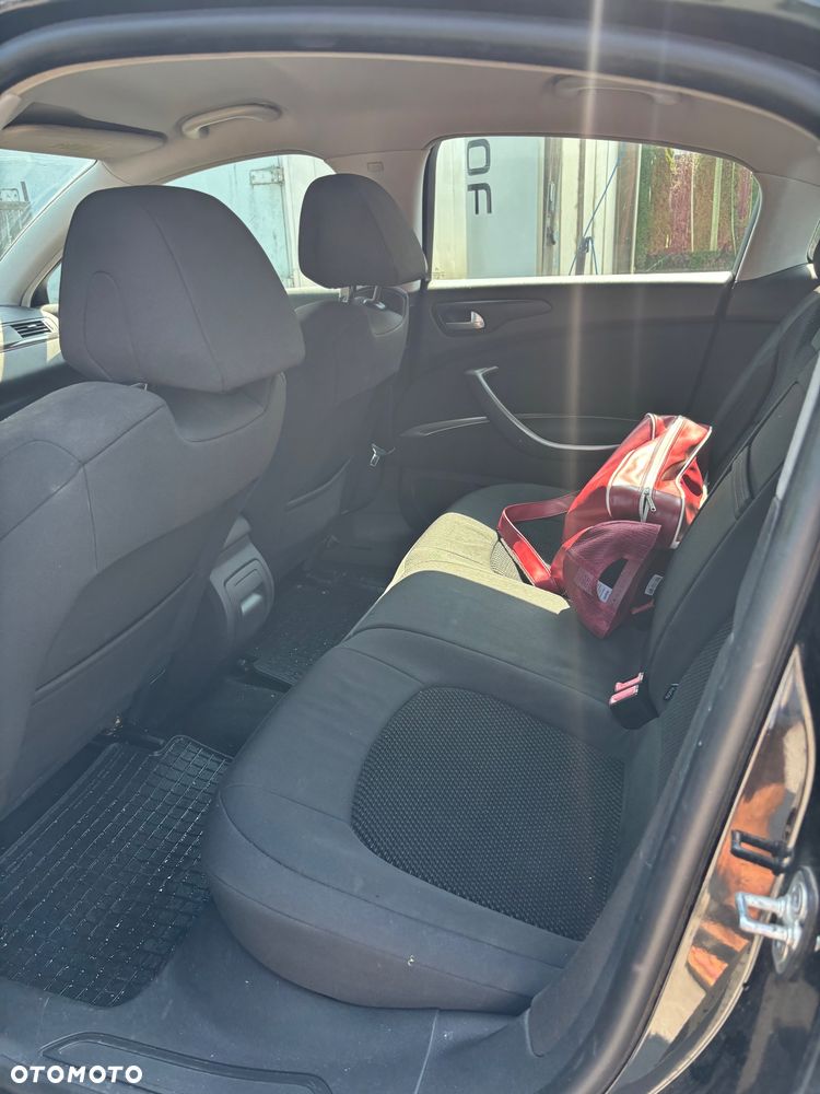 Citroën C5 1.6 HDi Attraction - 4