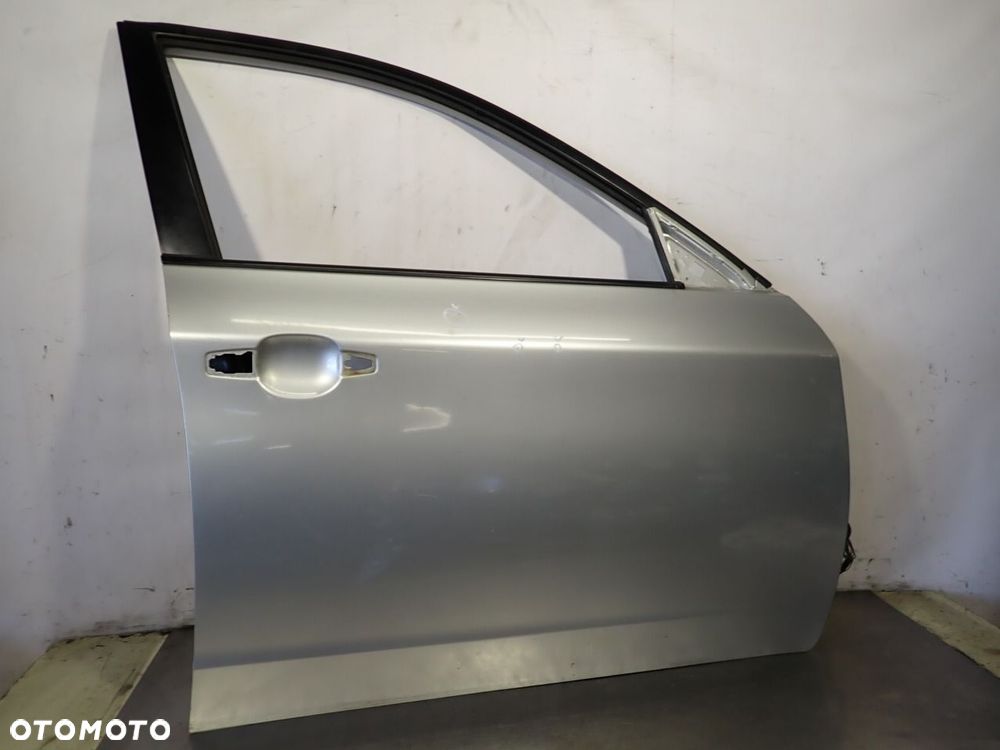 DRZWI PRAWY PRZÓD SUBARU IMPREZA GH 1.5 C3S - 1