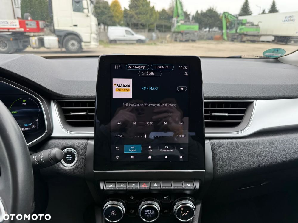 Renault Captur 1.6 E-TECH Plug-In Intens - 18