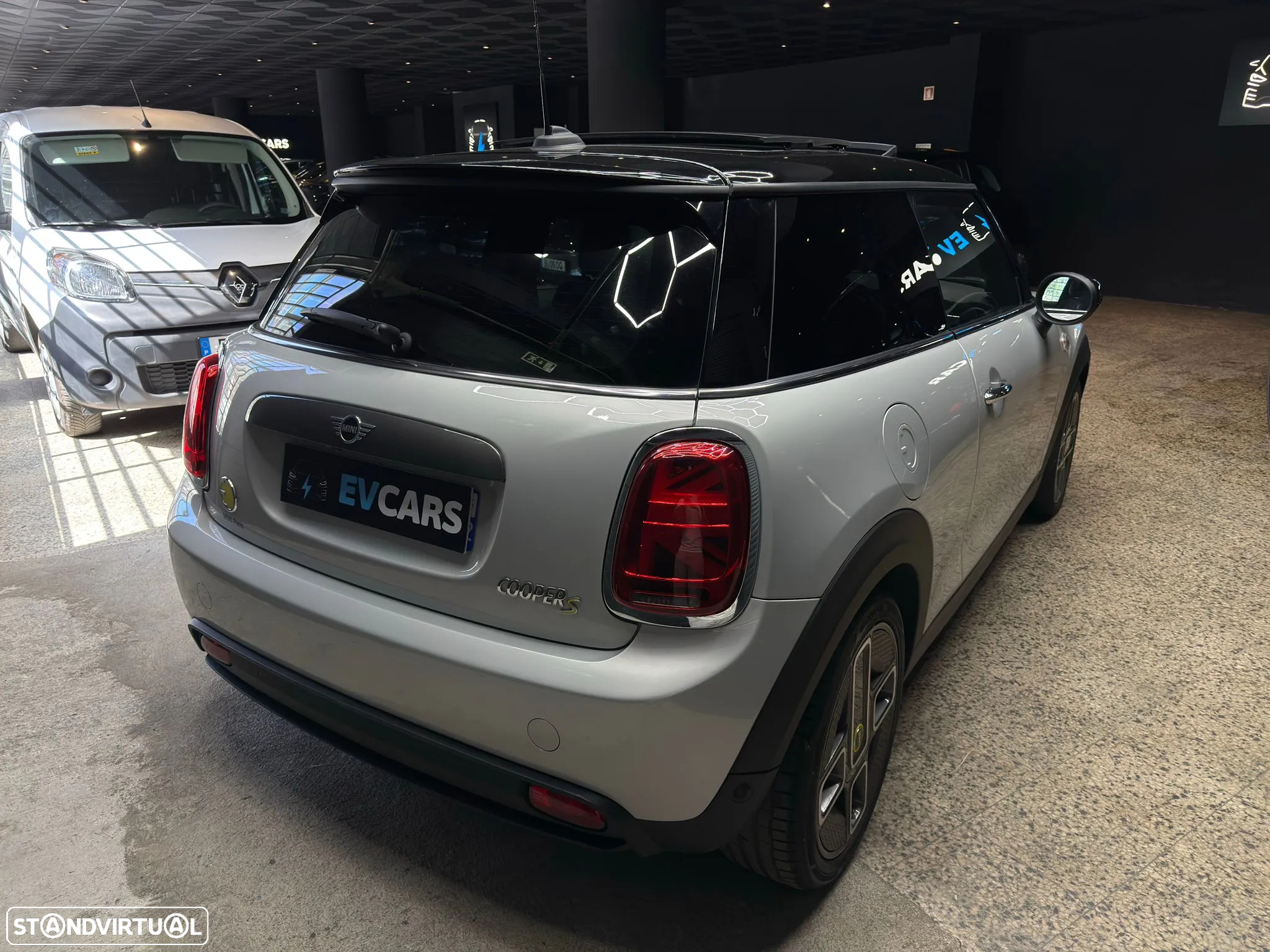 MINI 3 Portas Cooper SE Premium P. Yours - 11