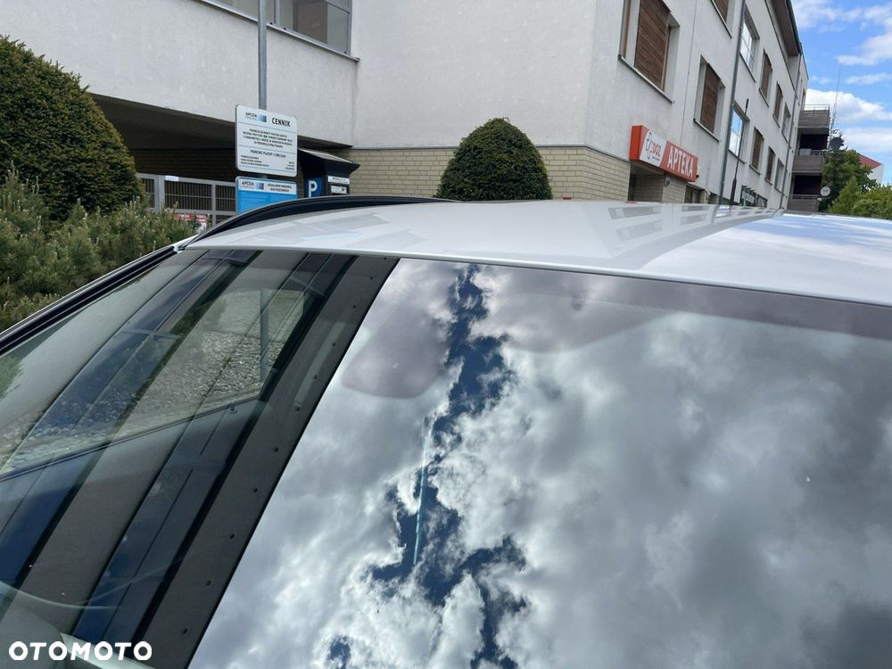 BMW Seria 3 - 34