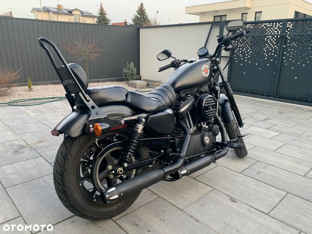 Harley-Davidson Sportster Iron 883 - 6