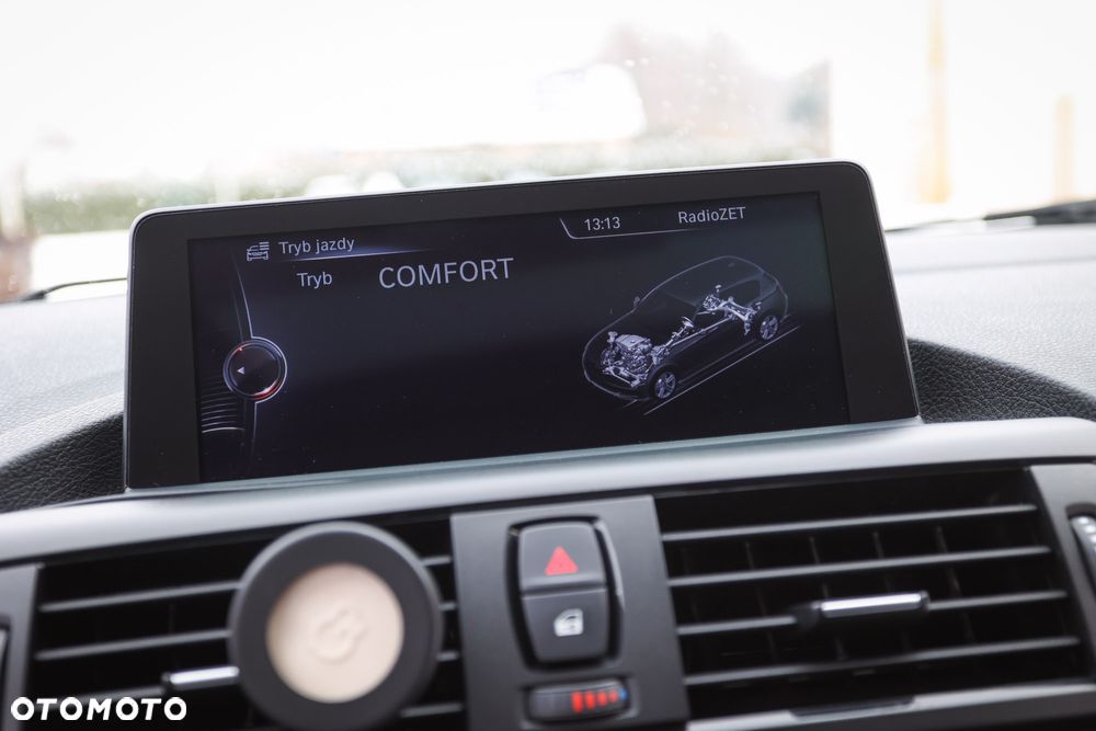 BMW Seria 1 118d Sport Line - 23