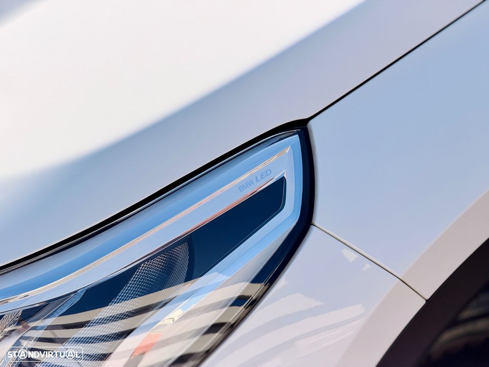 BMW iX1 xDrive30 - 5