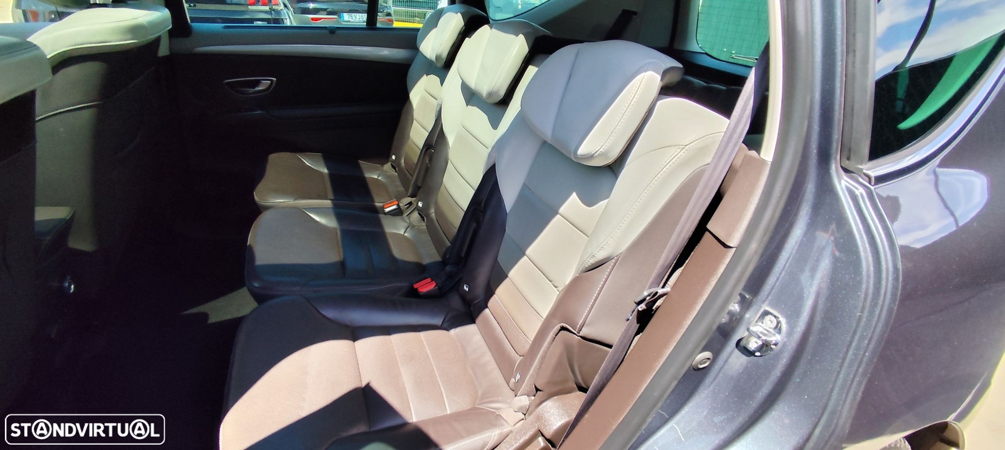 Renault Espace 1.6 dCi Initiale Paris EDC - 35