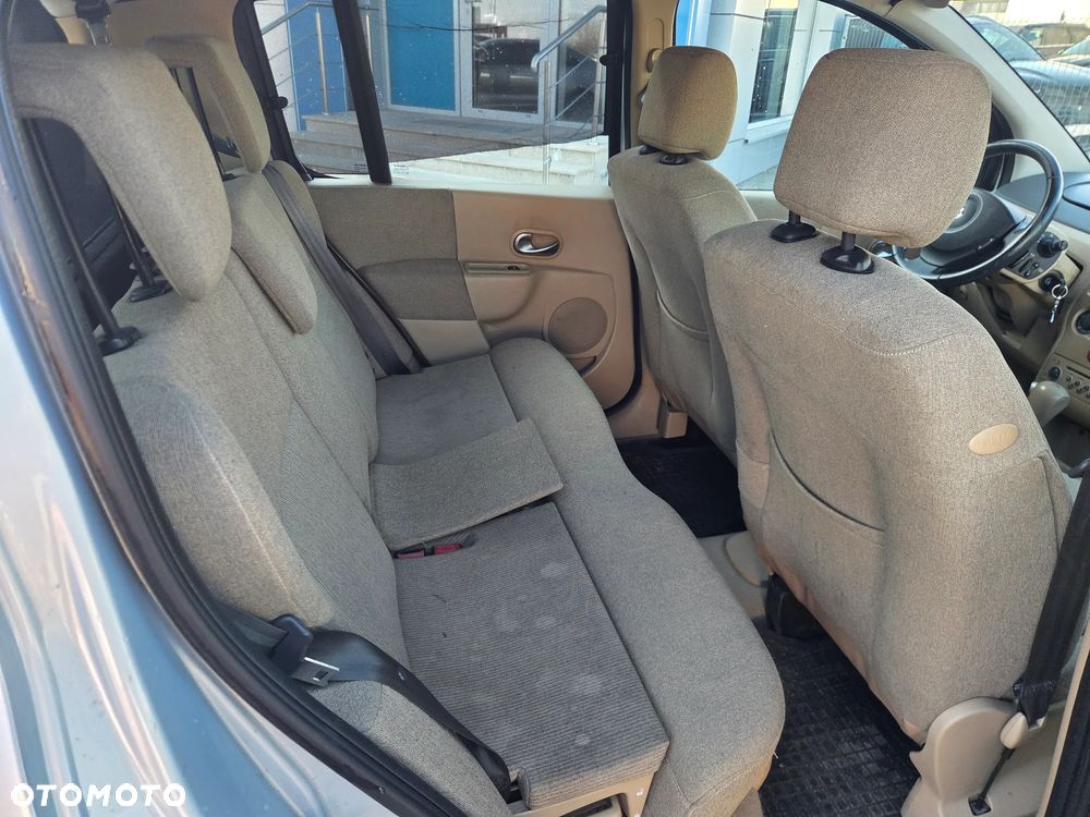 Renault Modus - 17