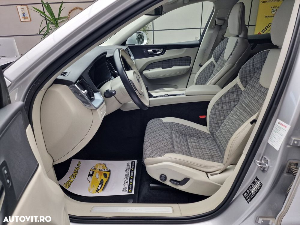 VOLVO XC60 2018 — imagine 12