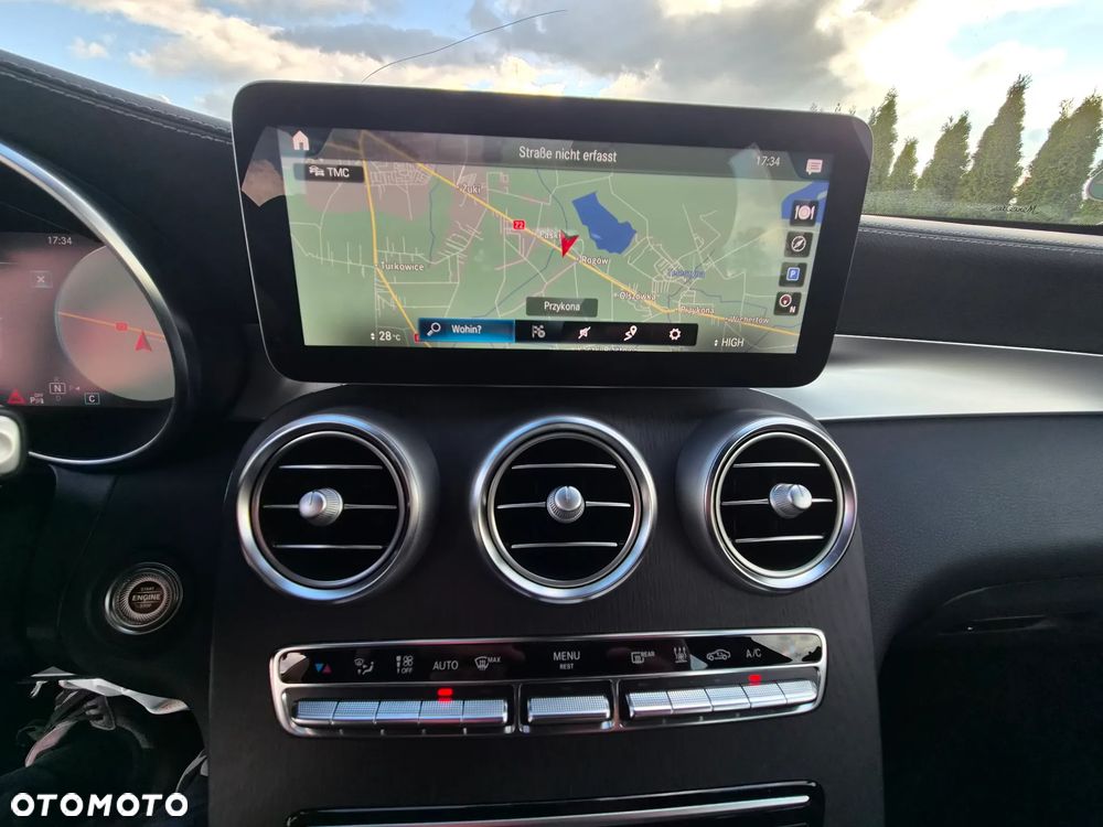 Mercedes-Benz GLC 220 d 4Matic 9G-TRONIC - 14