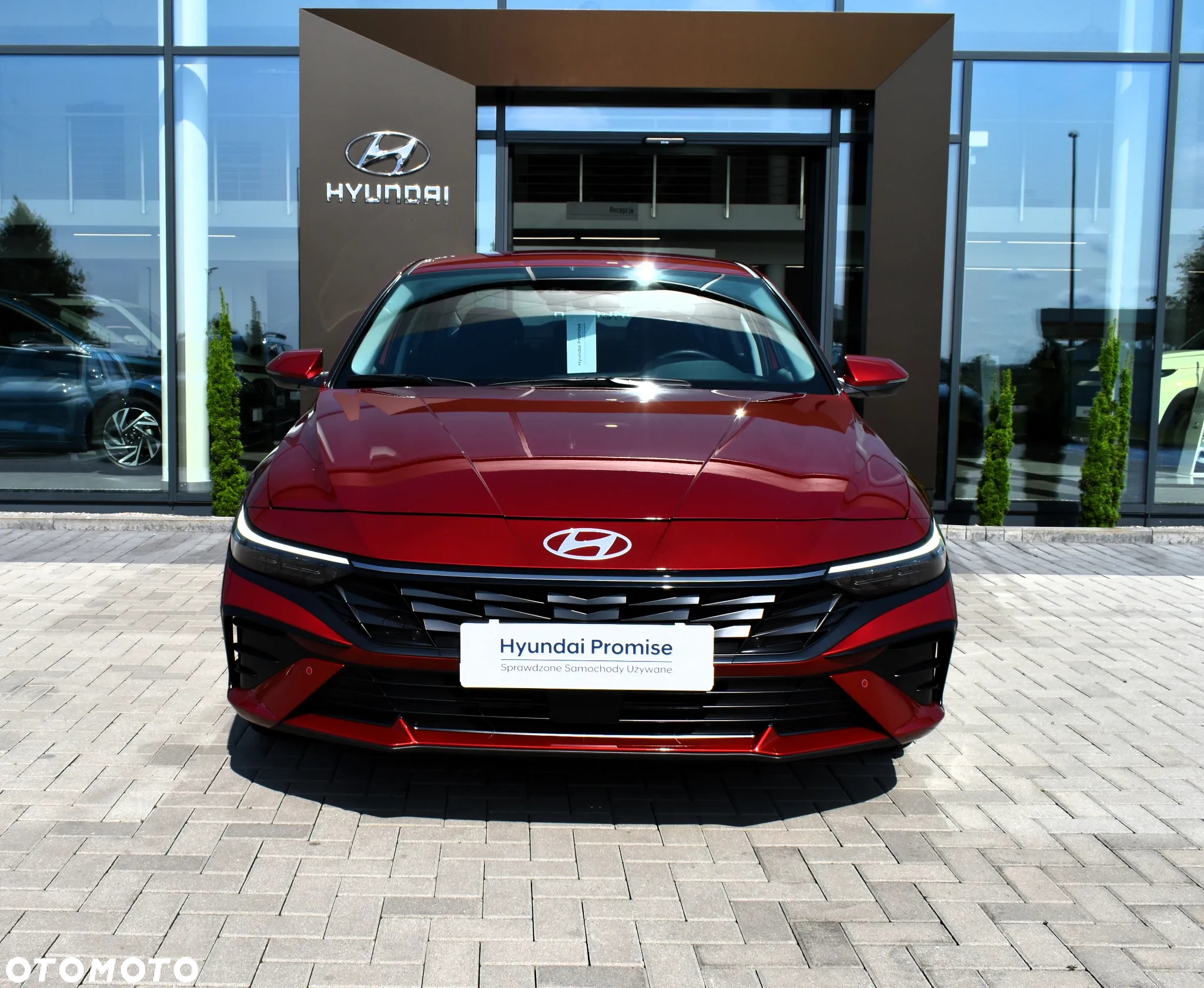 Hyundai Elantra 1.6 Executive CVT - 4