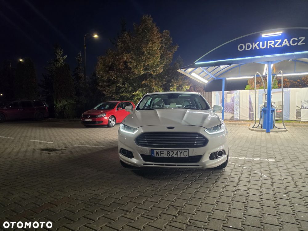 Ford Fusion 2.0 EcoBoost Titanium - 7