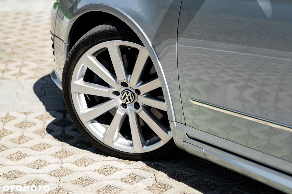 Volkswagen Passat Variant 3.6 V6 R36 - 12