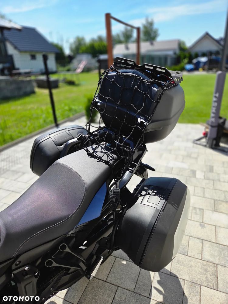 Yamaha MT - 9