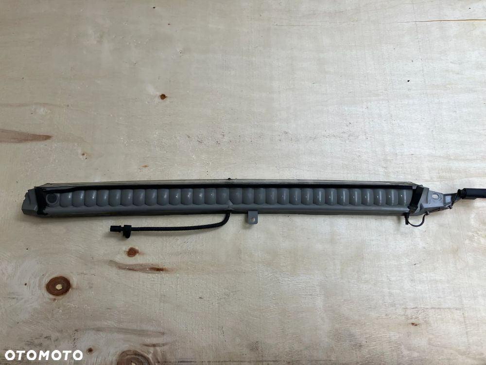 ŚWIATŁO TRZECIE STOP BMW E61 TOURING KOMBI LAMPA KLAPY TYŁ TRZECI STOP 6925902 LED - 2