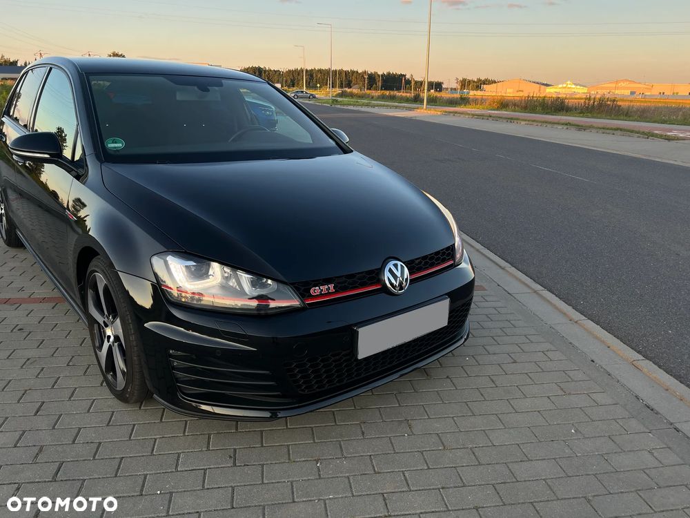 Volkswagen Golf 2.0 TSI BMT GTI Performance - 33