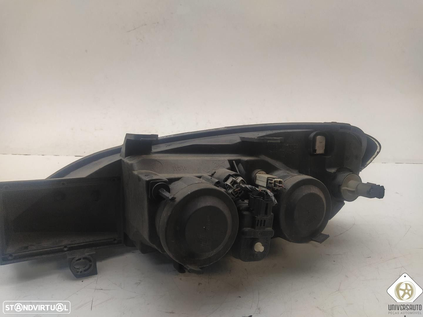FAROL DIREITO NISSAN PRIMERA 2000 - 2