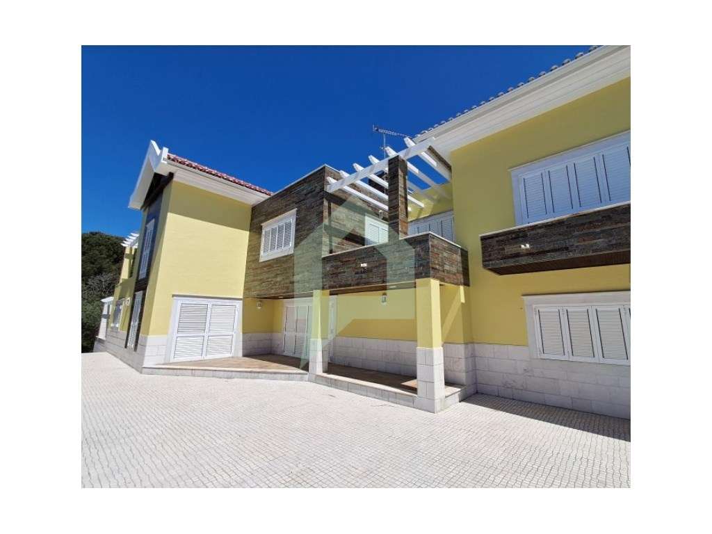 Moradia T6, vistas para campo e montanha em Belas, Sintra. - Grande imagem: 3/21