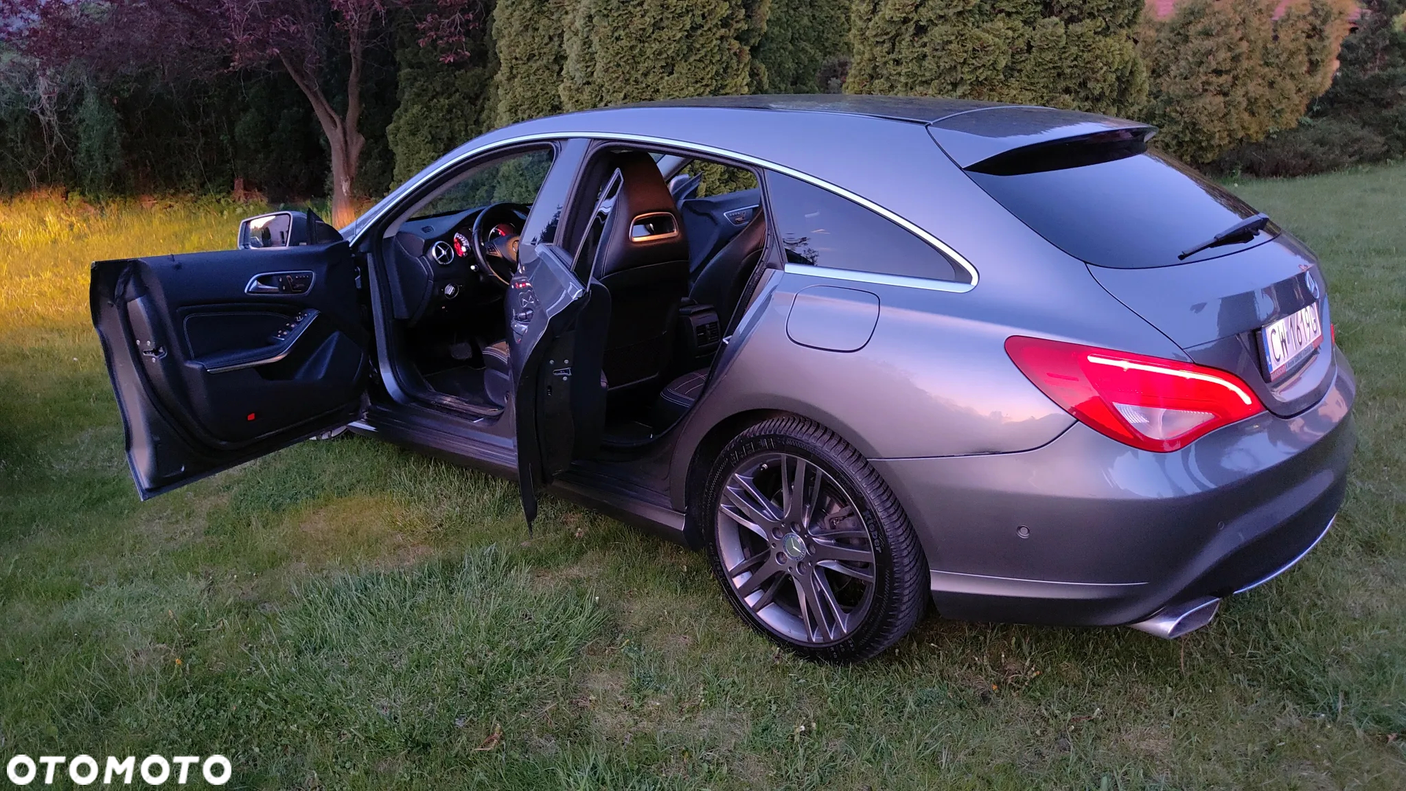Mercedes-Benz CLA 220 d 4-Matic - 12
