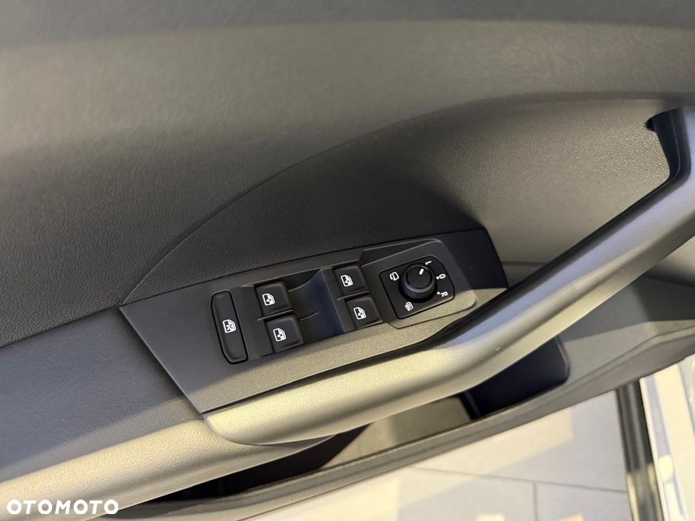 Volkswagen T-Cross - 20