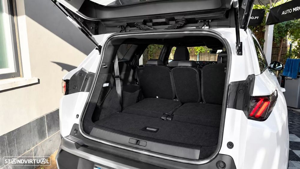 Peugeot E-5008 73 kWh Allure - 9