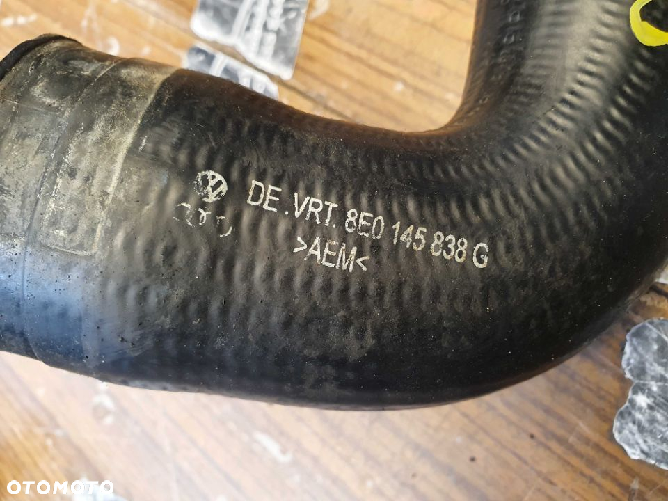 Przewod 8E0145832D 8E0145838G 8E0145834F Rura Powietrza Kolanko Waz Intercooler 1.8 T Audi A4 B6 B7 - 16