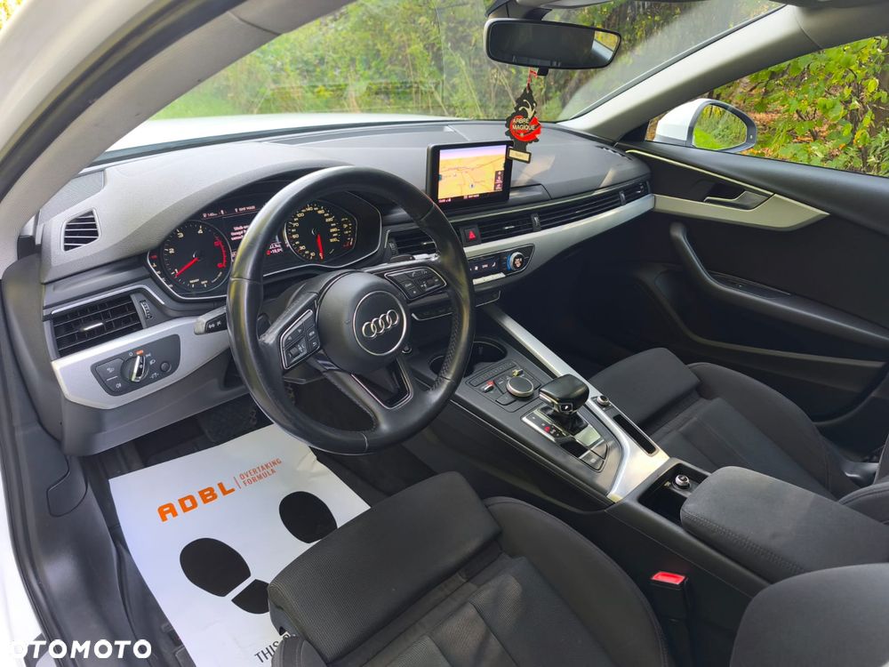 Audi A4 Avant 2.0 TDI S tronic sport - 21
