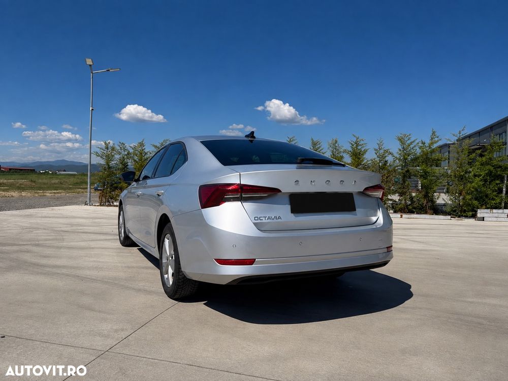 Skoda Octavia - 2