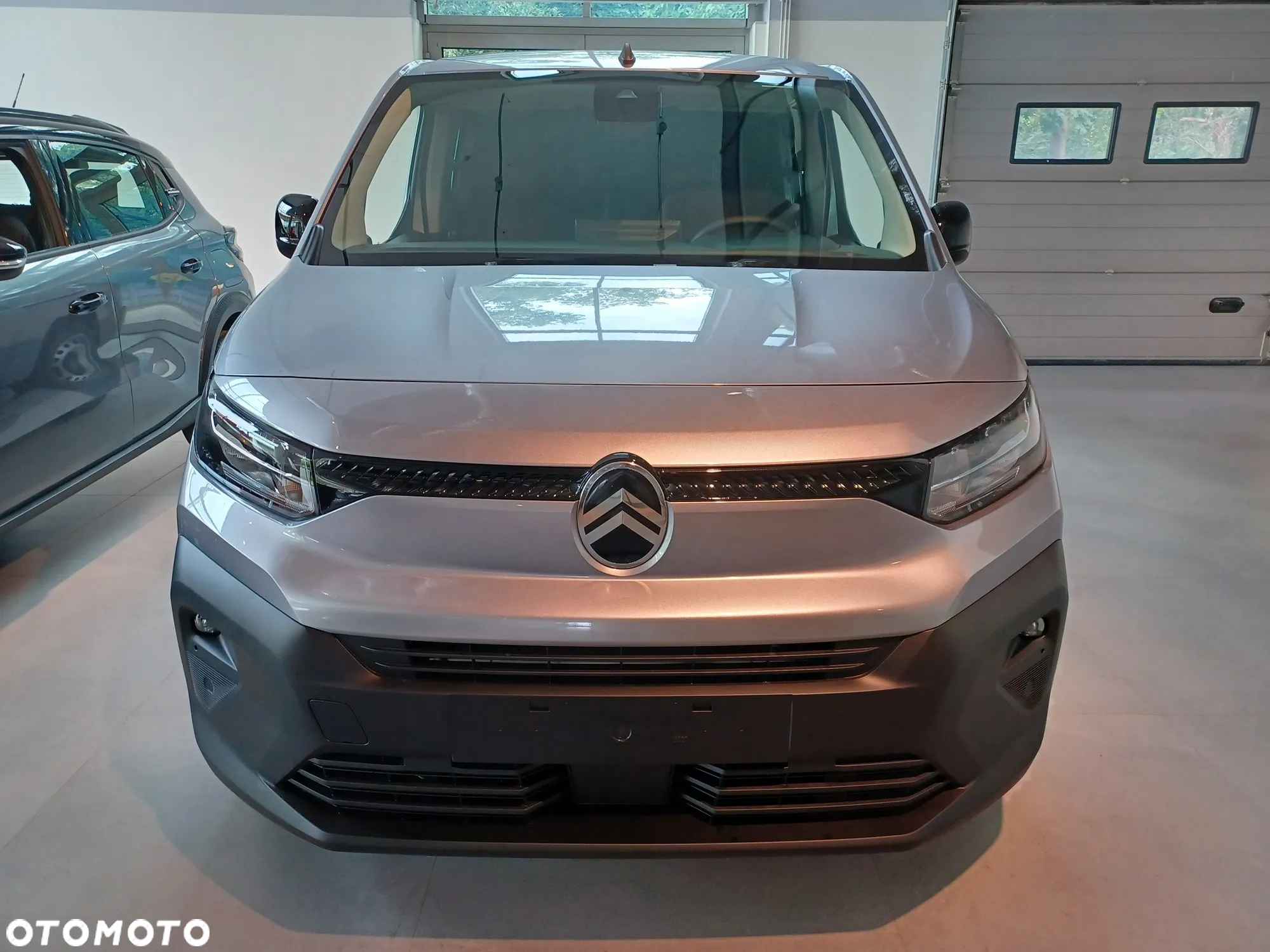 Citroën Berlingo XL 5 osobowy - 10