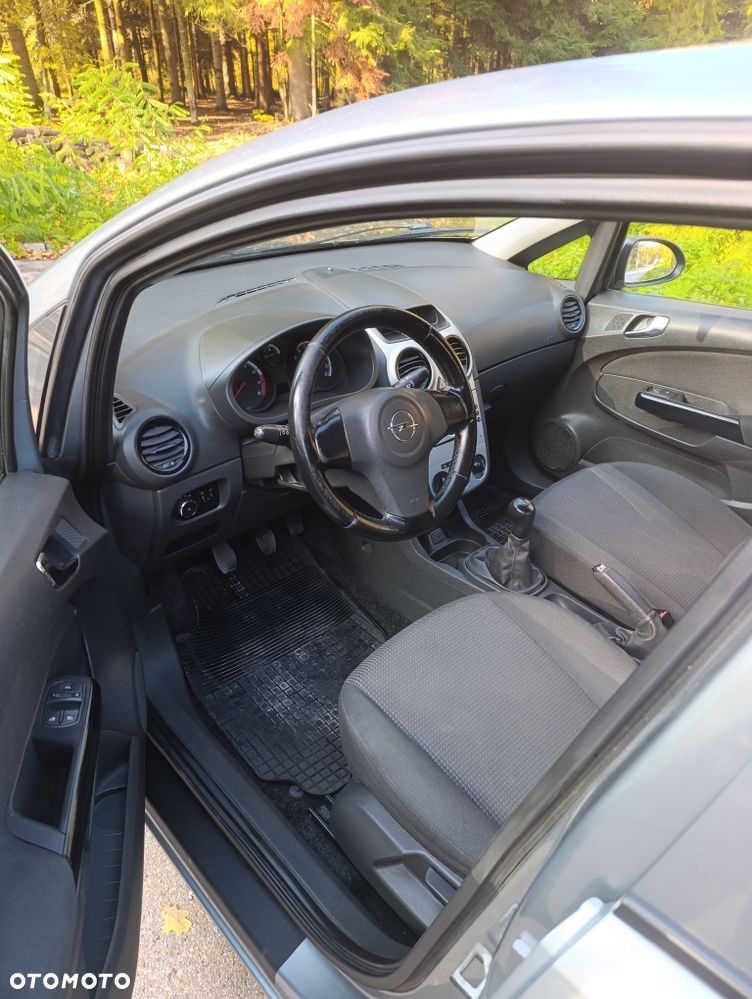 Opel Corsa - 7