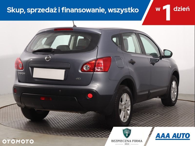 Nissan Qashqai - 6