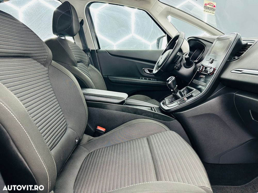 Renault Scenic BLUE dCi 120 BUSINESS EDITION - 16