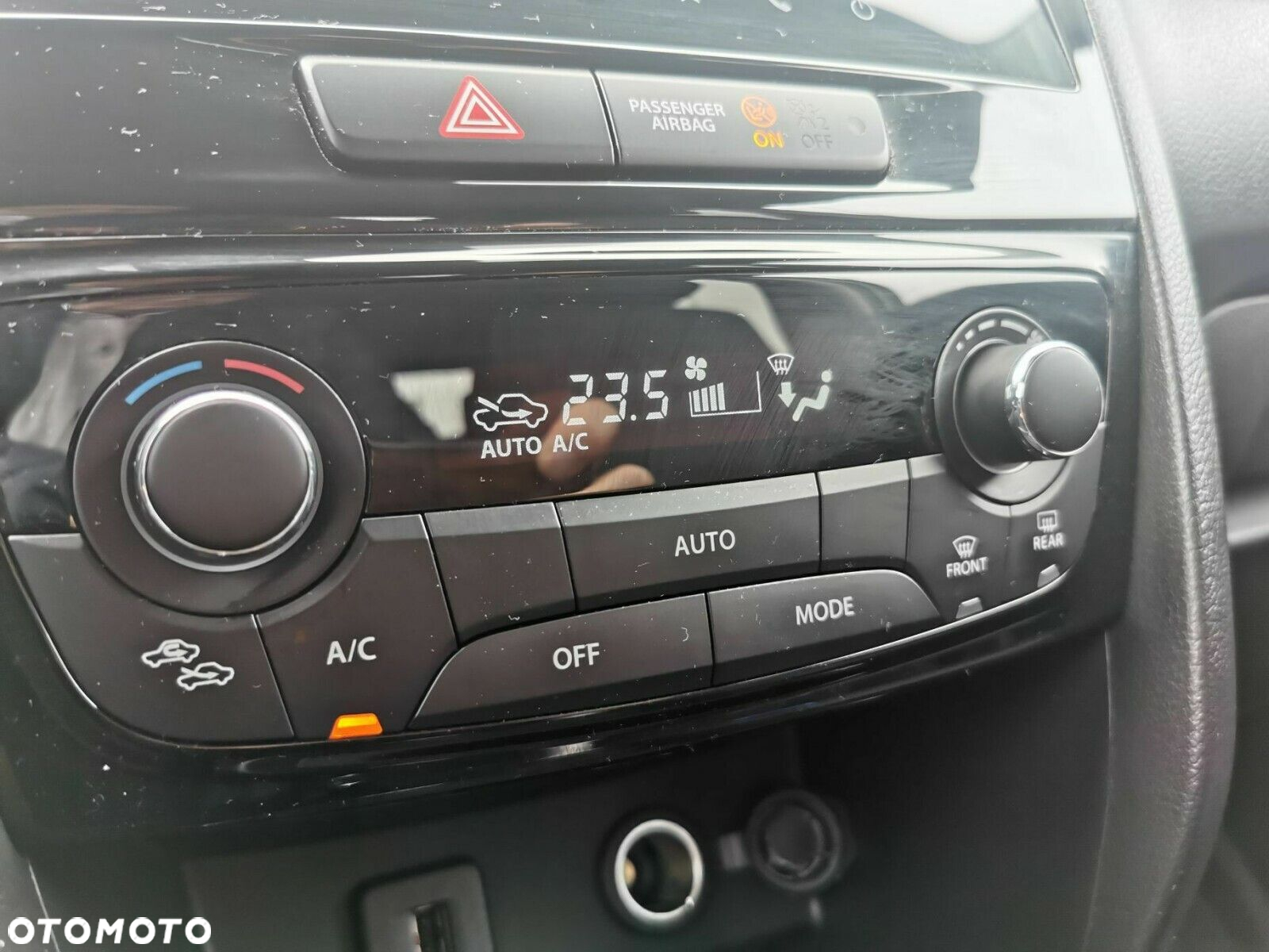 Suzuki Vitara - 21