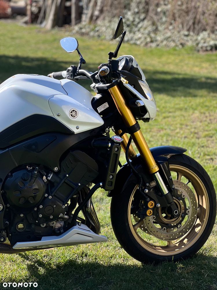 Yamaha FZ8 - 28