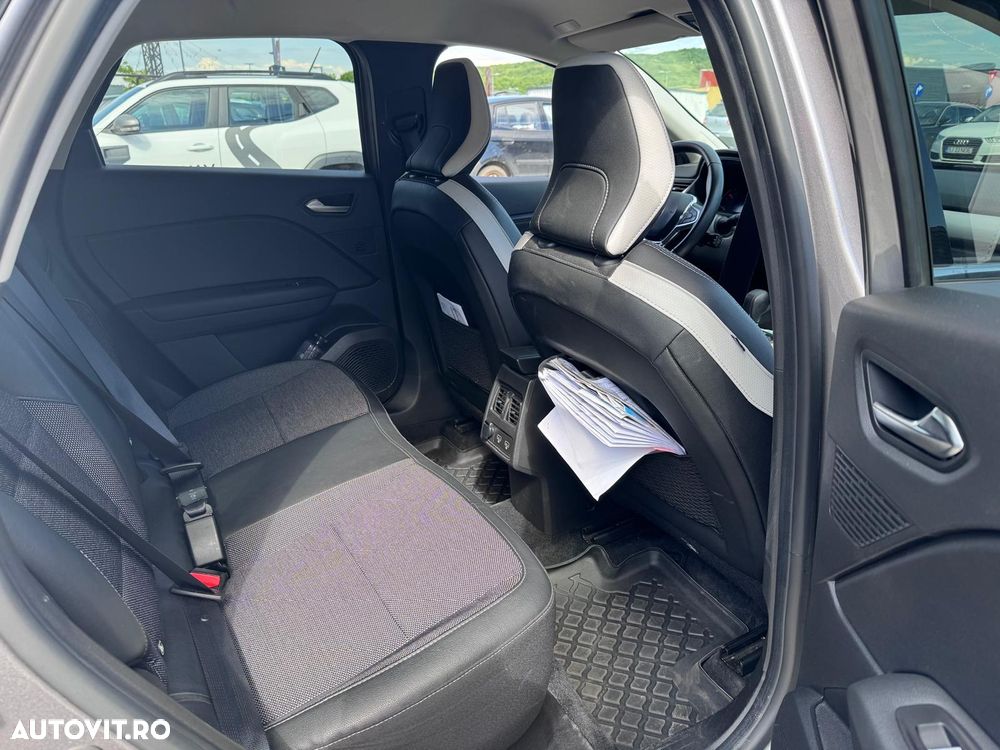 Renault Captur E-TECH Full 145 EVOLUTION - 9