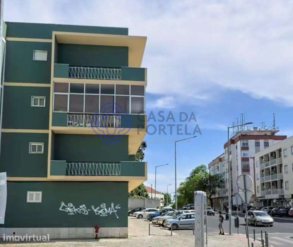 T4 Avenida D Manuel I - Grande imagem: 3/24