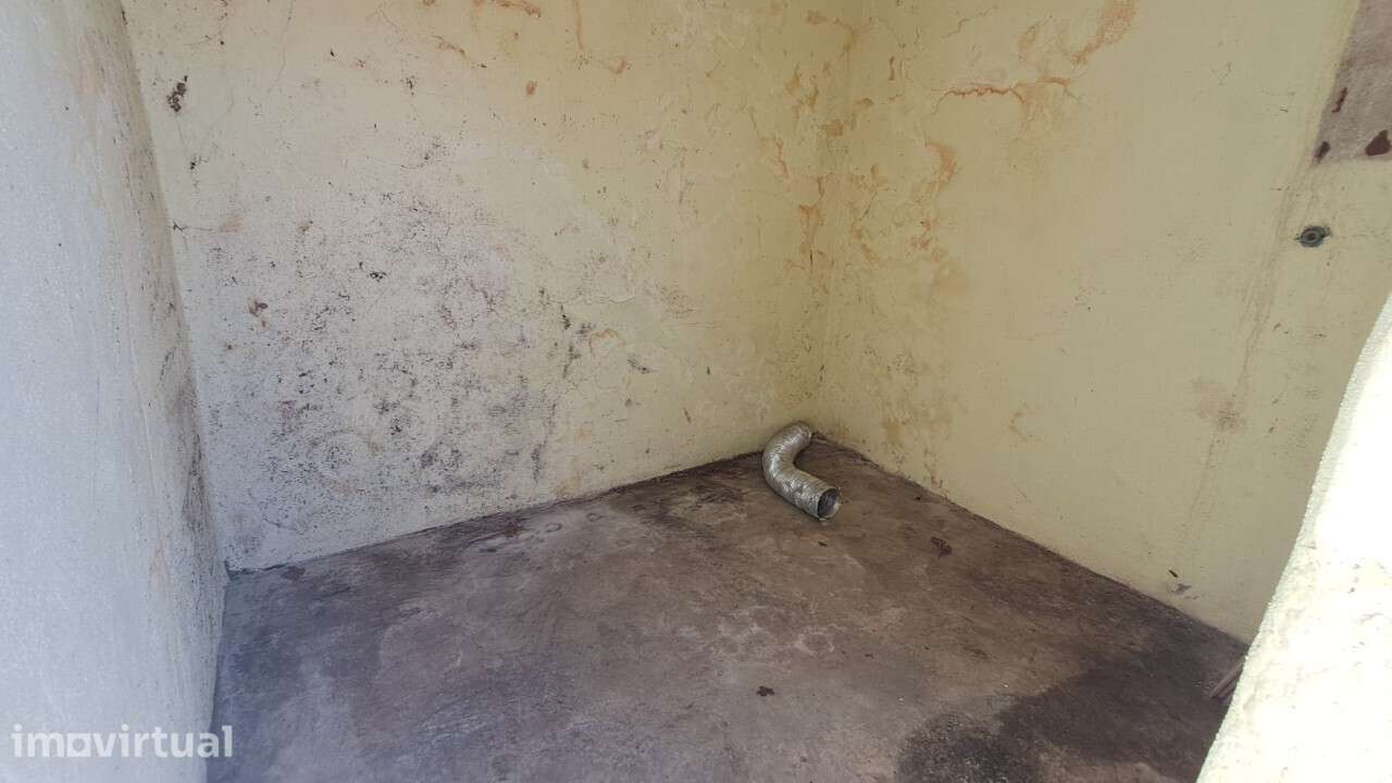 Comprar moradia T3 para restaurar em Escariz, Arouca - Grande imagem: 4/28