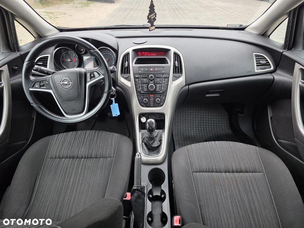 Opel Astra 1.7 CDTI - 10