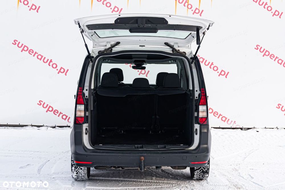 Volkswagen Caddy - 11