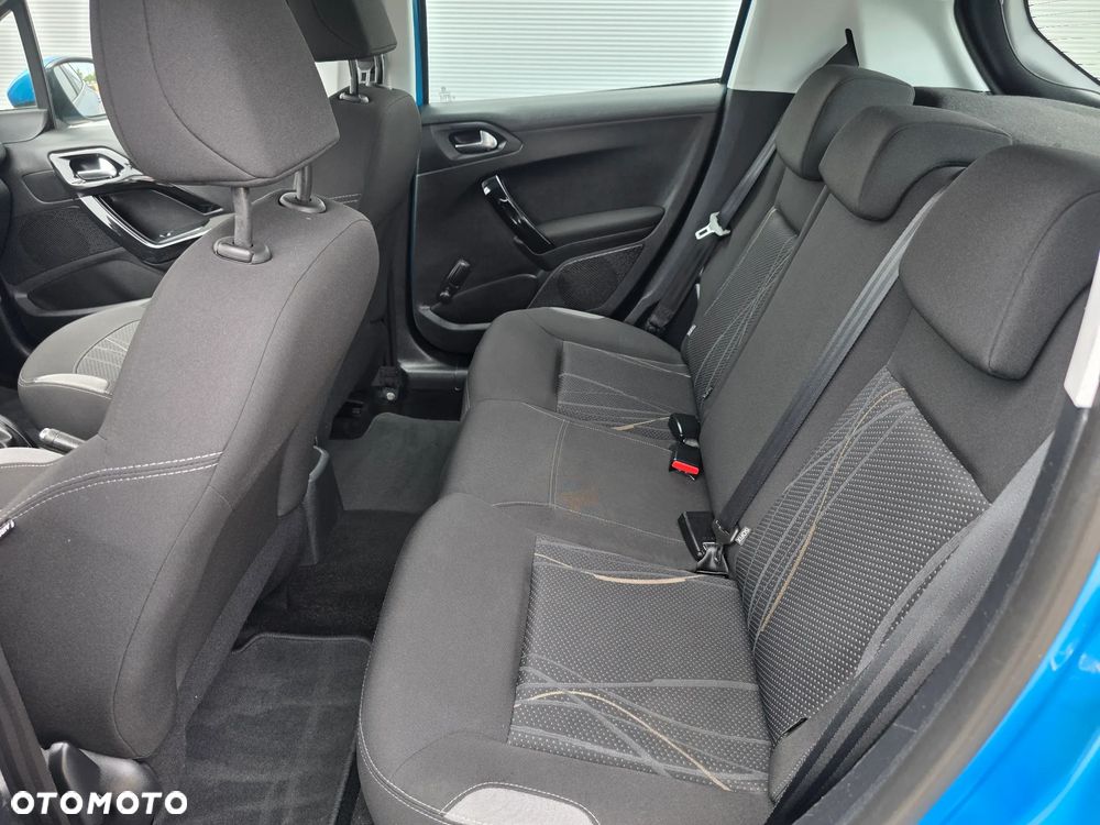 Peugeot 208 PureTech 82 Active - 21