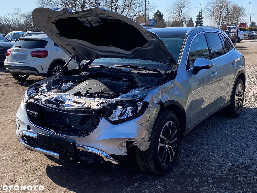 Mercedes-Benz GLC 200 mHEV 4-Matic Avantgarde - 4