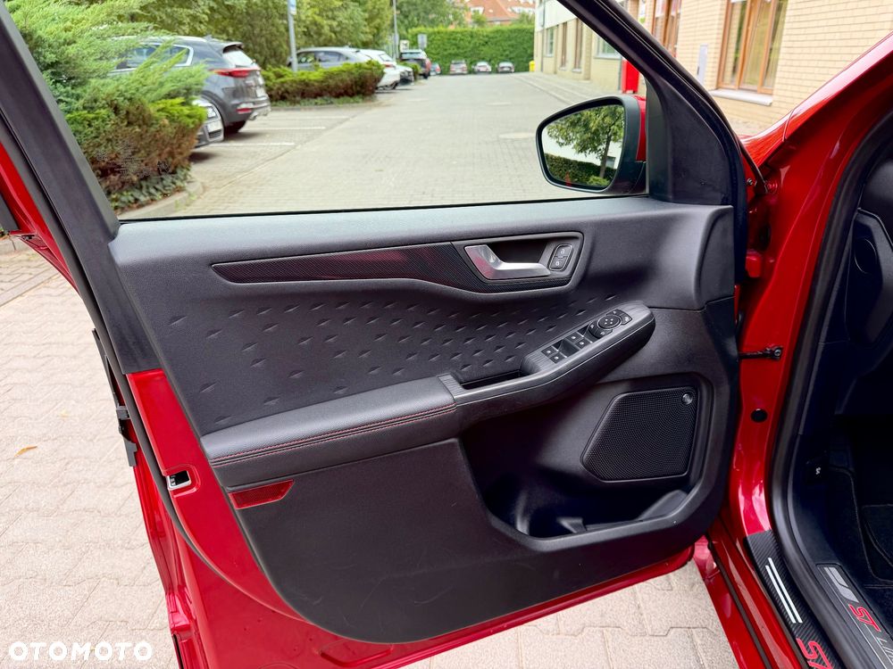 Ford Kuga - 20