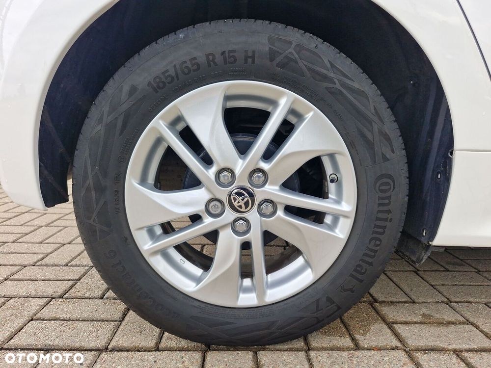 Toyota Yaris 1.5 Comfort - 16