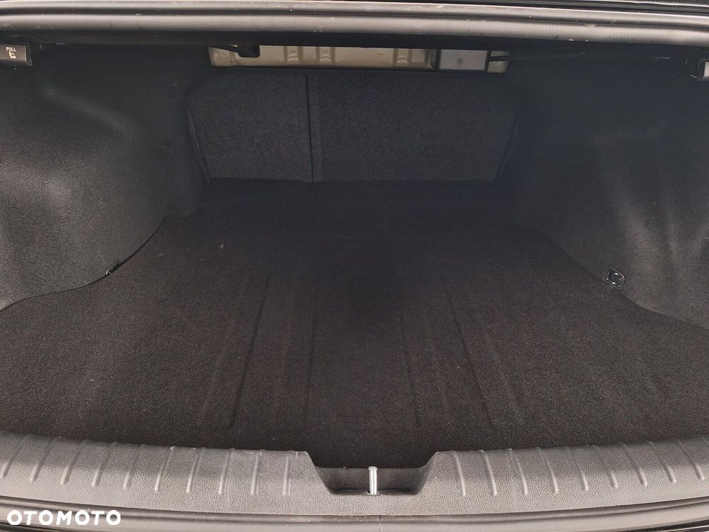 Kia Optima 1.6 T-GDI L DCT - 40